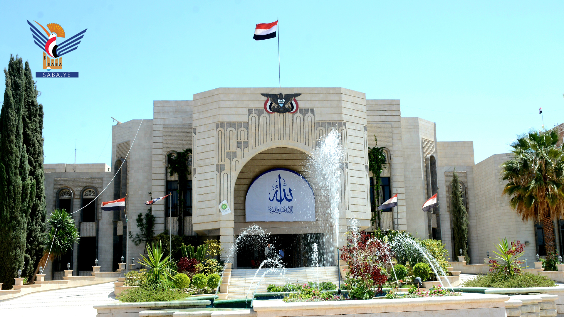 مصدر حكومي يدين التفجيرين الإرهابيين بمدينة كرمان الإيرانية