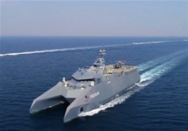 بحرية الحرس الثوري الإيراني تضم سفينة أبو مهدي المهندس وزوارق سريعة