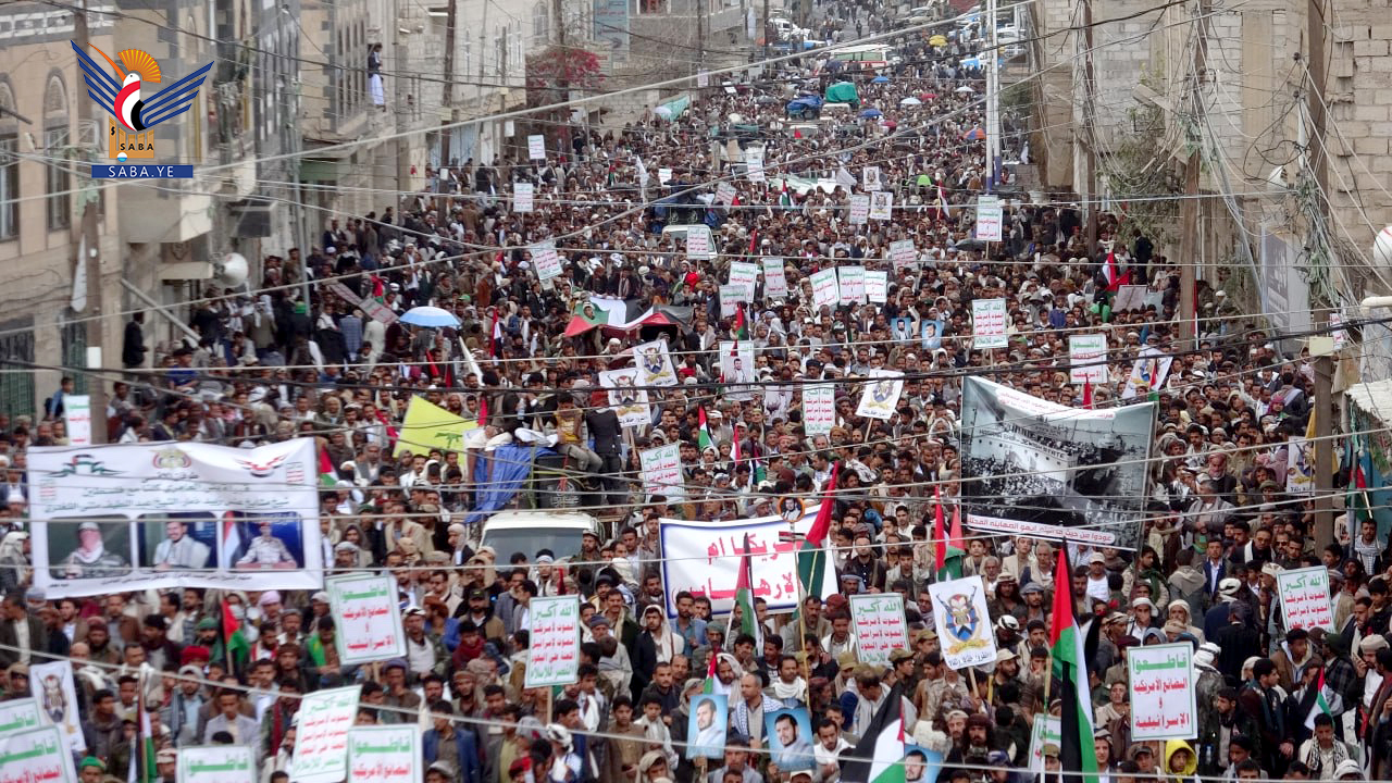 مسيرة جماهيرية بذمار تأكيداً على ثبات الموقف المساند للشعب الفلسطيني