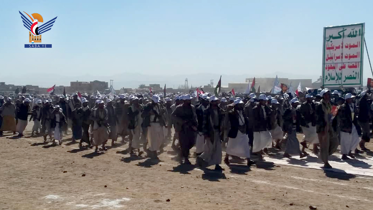 وقفة قبلية مسلحة وعرض شعبي بمديرية بني الحارث بأمانة العاصمة