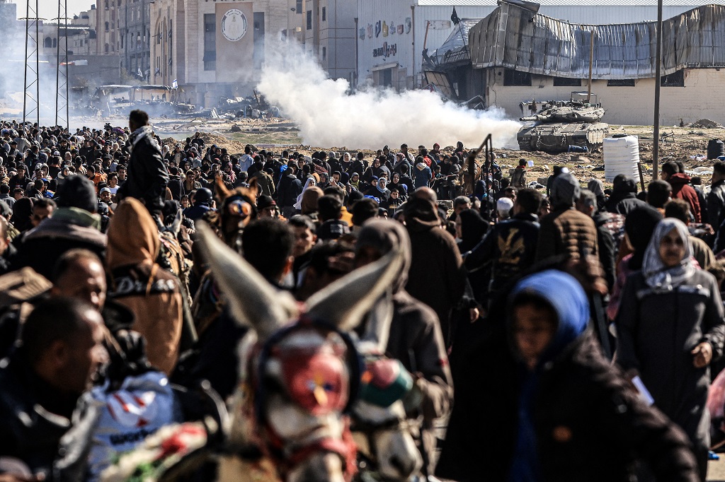 مرصد حقوقي: العدو الصهيوني يقتل وينكل سكان غزة دفعا للتهجير القسري