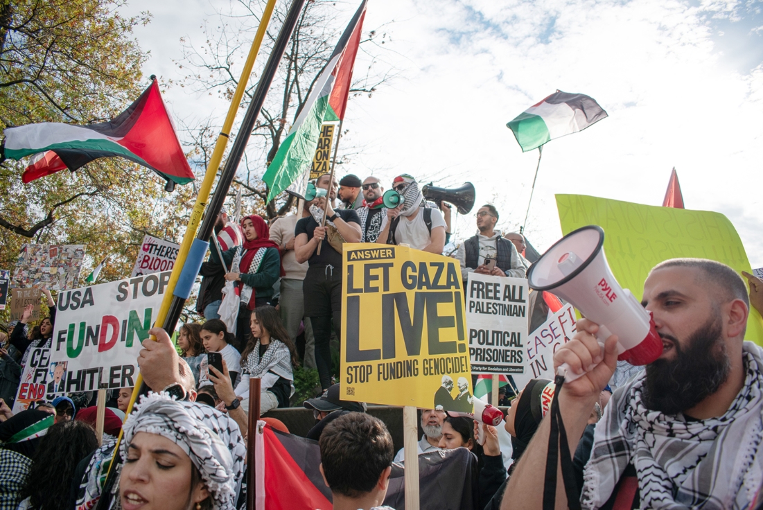 “نيويورك تايمز”: 800 مسؤول أمريكي وأوروبي يوقعون رسالة ضد دعم حكوماتهم لـ”إسرائيل”