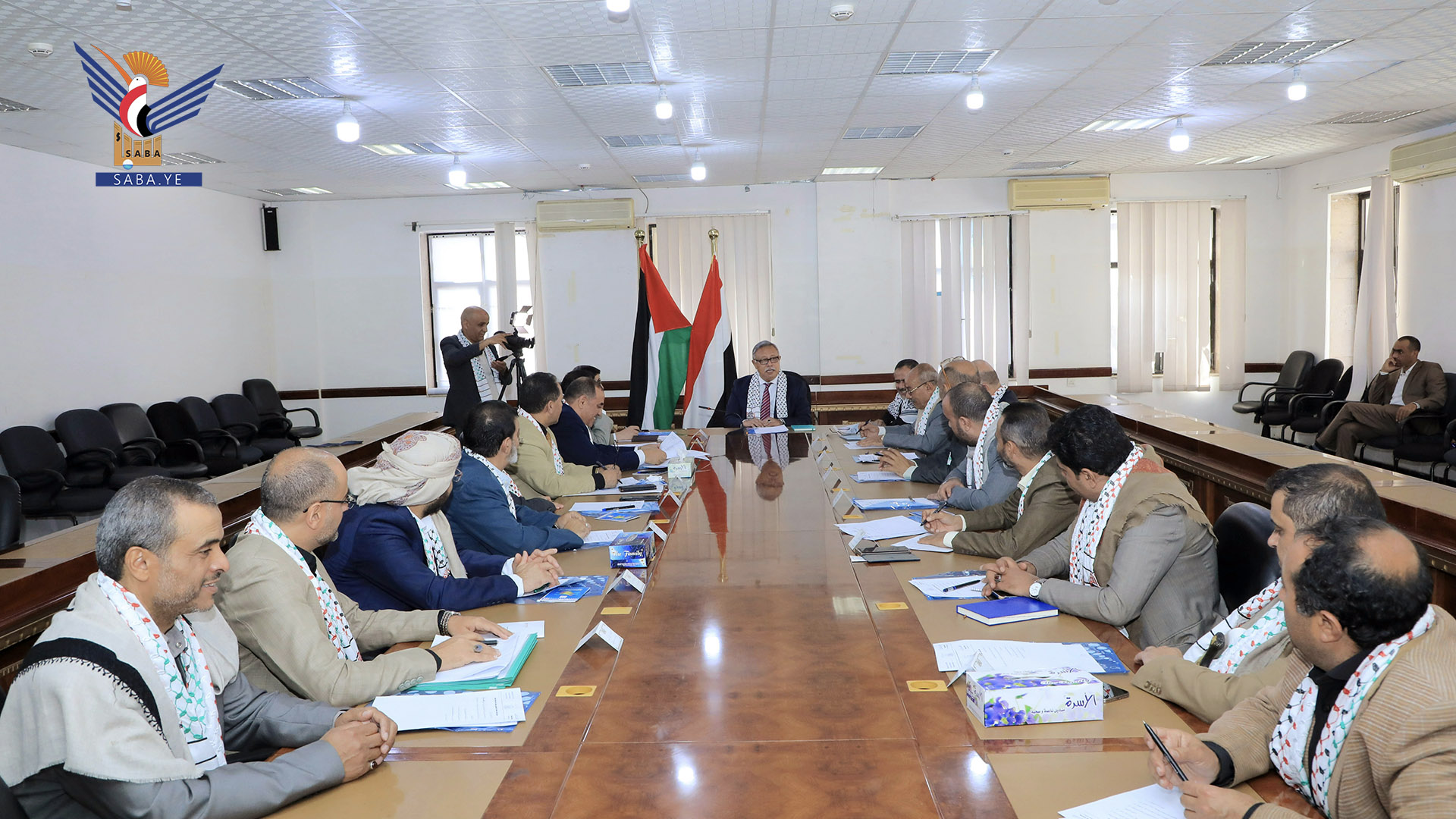 الدكتور بن حبتور يرأس الاجتماع التأسيسي لمجلس أمناء جامعة صعدة