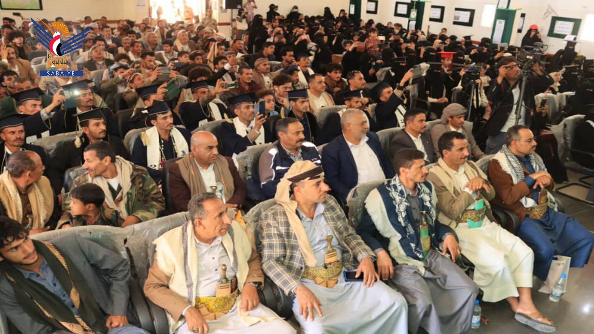 تخرج دفعة “طوفان الأقصى” من معهد الشوكاني وتقديم دعم مالي لفلسطين