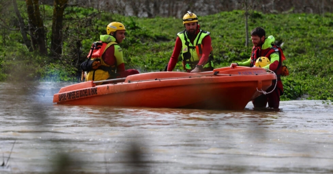 مقتل ثلاثة وفقدان اربعة إثر أمطار غزيرة جنوب شرق فرنسا