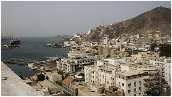 دولة الإمارات : المنشق من الجبهة المعادية لإيران؟