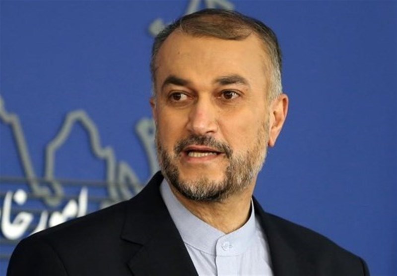 خارجية إيران : إرسال أمريكا مساعدات جوية إلى قطاع غزة مثير للسخرية