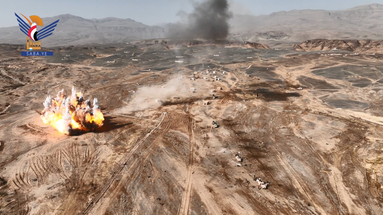 وحدات من قوات المنطقة العسكرية المركزية تنفذ مناورة عسكرية بعنوان “مناورة اليوم الموعود”