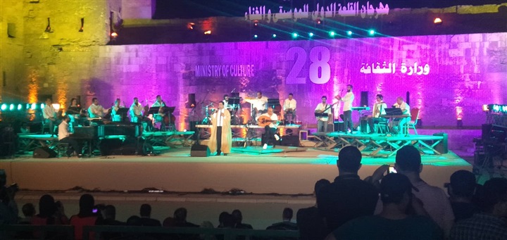 تواصل فعاليات الدورة الـ 28 لمهرجان القلعة الدولي للموسيقى والغناء بالقاهرة