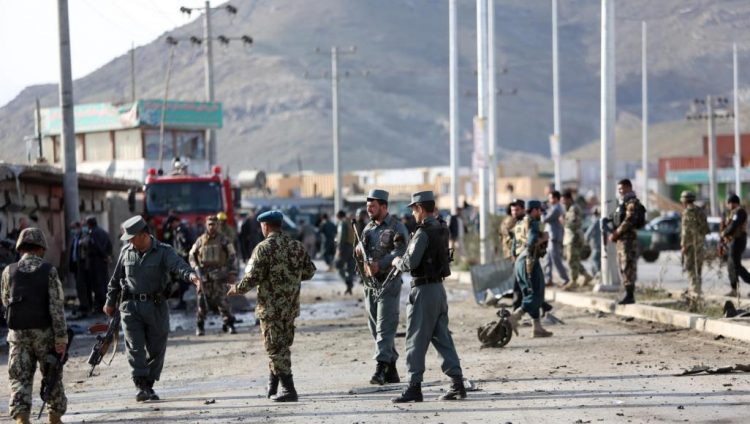 مقتل واصابة 60 شخصا في انفجارين منفصلين في أفغانستان