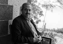 الروائي وجدي الأهدل لـ” السياسية نت”: “زهرة العابر”.. الغلاف الاقرب الى قلبي رغم فشلي في تصميمه الروائي وجدي الأهدل لـ” السياسية نت”: “زهرة العابر”.. الغلاف الاقرب الى قلبي رغم فشلي في تصميمه