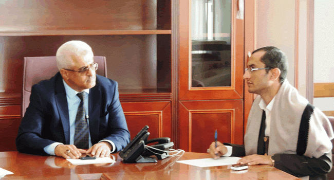 النائب العام يناقش مع محافظ تعز أوضاع الأجهزة القضائية والأمنية