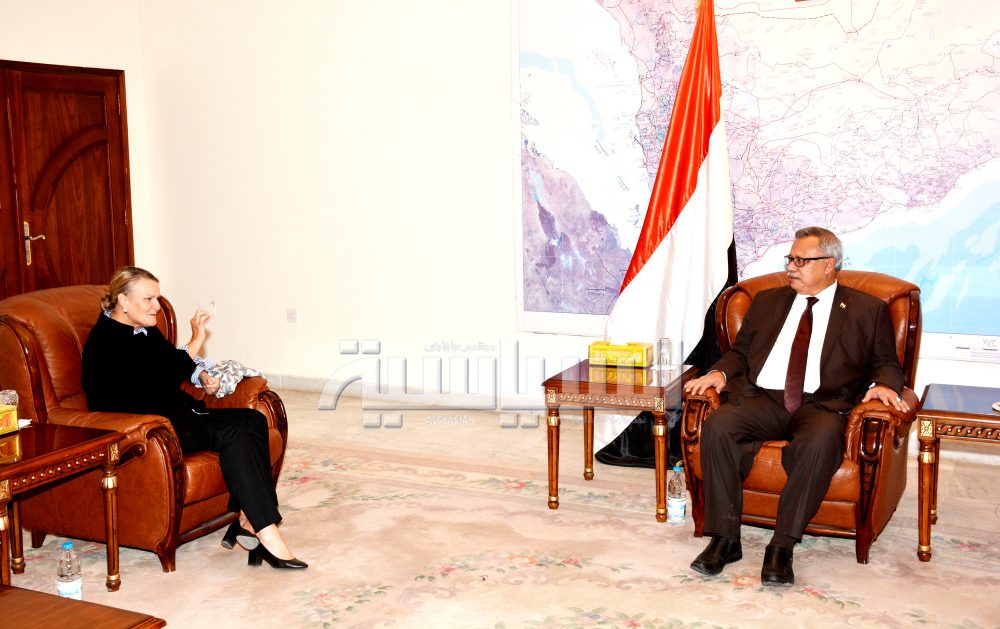 رئيس الوزراء يناقش مع منسقة الشؤون الإنسانية مخرجات مؤتمر بروكسل