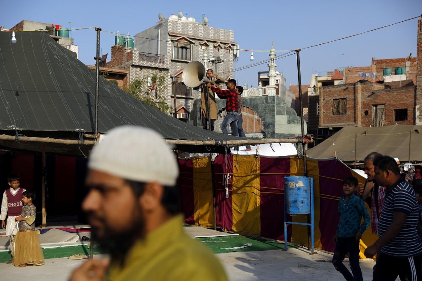 الطائفية في الهند… العالم يزداد إيماناً وعنفاً