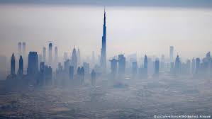 “الإمارة الزجاجية”.. “دبي” أول الراحلين على سفينة الـ”كورونا”..!