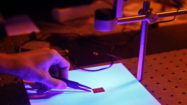 روبوت بحجم الخلية لفحص جسم الإنسان! روبوت بحجم الخلية لفحص جسم الإنسان!