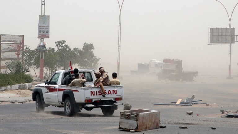 اليمن.. عشرات القتلى والجرحى إثر معارك بين القوات الحكومية و”المجلس الانتقالي اليمن.. عشرات القتلى والجرحى إثر معارك بين القوات الحكومية و”المجلس الانتقالي