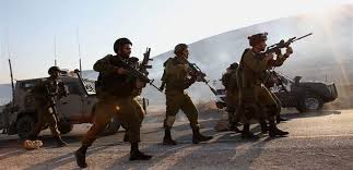 اصابة فلسطينيين اثنين في الضفة الغربية ومداهمة منزل في قباطية