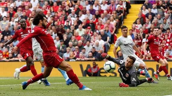 رباعية ليفربول في مرمى وست هام في الدوري الإنكليزي