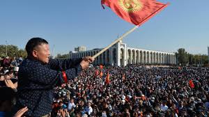 المعارضة في قرغيزستان تحل البرلمان وتعلن سيطرتها على جميع سلطات البلاد