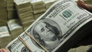 الدولار يستقر مع تبدد الغضب بشأن موقف ترامب من التحفيز