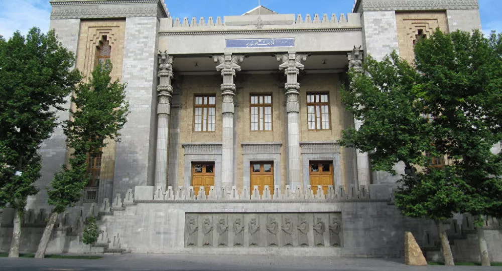 الخارجية الإيرانية: نستخدم كل ما لدينا من قوة للدفاع عن الشعب اليمني الخارجية الإيرانية: نستخدم كل ما لدينا من قوة للدفاع عن الشعب اليمني