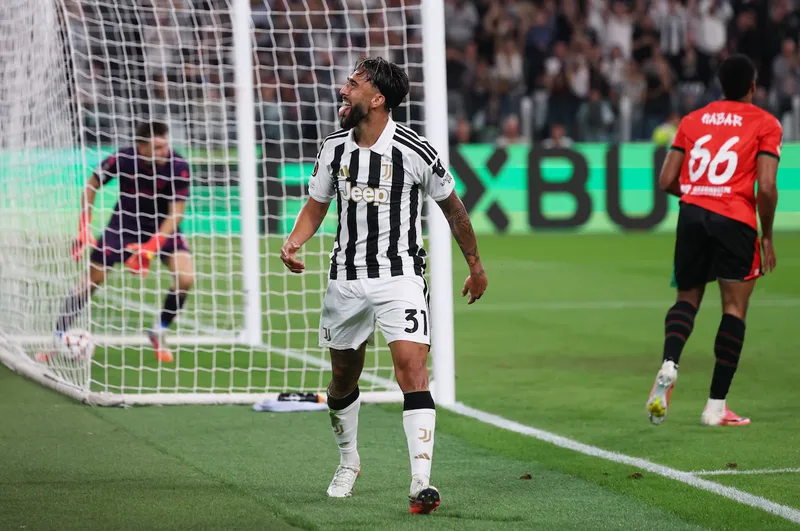 يوفنتوس يفوز بخماسية نظيفة على نيميخن في الدوري الأوروبي