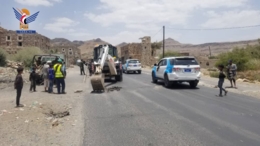 حملة لإزالة المطبات في الطرق الرئيسية بين المحافظات