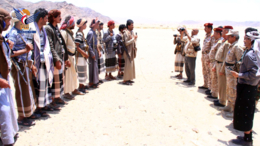 قيادات عسكرية تتفقد المرابطين في محور الجوف