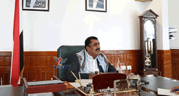  وزير النفط يهنئ قائد الثورة ورئيس المجلس السياسي الأعلى بعيد الأضحى