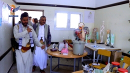  الوزير الرباعي والمحافظ البخيتي يطلعان على أنشطة المدرسة النموذجية بذمارة