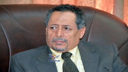 مستشار المجلس السياسي الأعلى القيسي يهنئ السيد القائد والرئيس المشاط بعيد الفطر