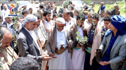 العلامة مفتاح يتفقد الدورات الصيفية بمديرية مناخة بصنعاء