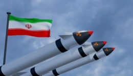 إيران بحاجة إلى السلاح النووي