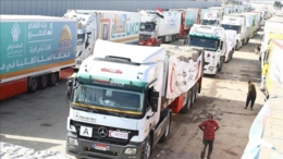 2400 شاحنة مساعدات دخلت غزة منذ بدء "وقف النار"