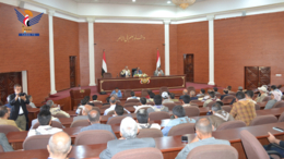 العيدروس يطلع على مستوى الانضباط الوظيفي عقب إجازة عيد الفطر