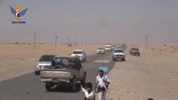 مرتزقة العدوان يواصلون منع المواطنين من المرور عبر نقطة الفلج 