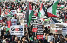 احتجاجات في لندن بعد حظر جماعة "تحرك من أجل فلسطين" وتصنيفها إرهابية