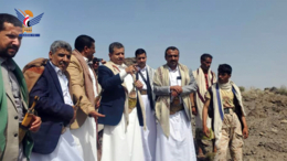 نائب مدير مكتب الرئاسة يطلع على الاحتياجات الخدمية والتنموية في بني مطر بصنعاء