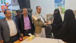 وزير الثقافة والسياحة يكرّم الفنانة التشكيلية من ذوي الاحتياجات الخاصة هبة الفقير