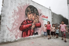 غزة تنهض من بين الركام غزة تنهض من بين الركام