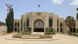 حكومة صنعاء تكتب سردية النجاح في زمن العدوان