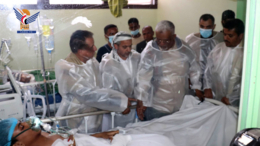 وزير الشؤون الاجتماعية يطلع على أوضاع جرحى العدوان الأمريكي على سوق "فروة"