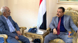 مناقشة مجالات التعاون بين وزارة الخارجية والمركز الوطني للوثائق