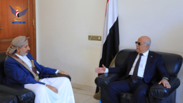 رئيس الوزراء يلتقي وزير النفط والمعادن