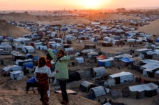 المنظمات الأهلية: غزة بحاجة لـ300 ألف خيمة إيواء بعد فقدان أكثر من مليون ونصف منازلهم