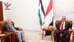 الدكتور بن حبتور يلتقي القائم بأعمال المنسق الإنساني