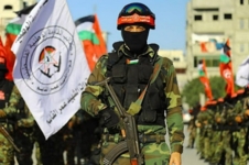 قوات "القاسم" تفجر عبوة بدبابة صهيونية وسط مدينة خان يونس