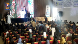 وزير الاقتصاد والصناعة والاستثمار يزور معرض بروج العائلي