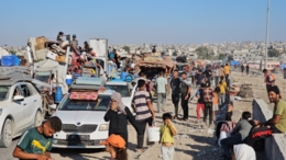 العدو يصدر أوامر إخلاء جديدة للفلسطينيين في حيي الرمال والصبرة بغزة